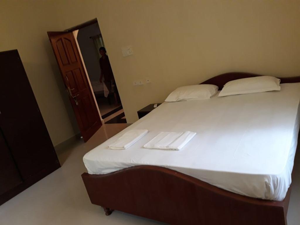 Agnelo'S Holiday Homes Candolim Exterior photo